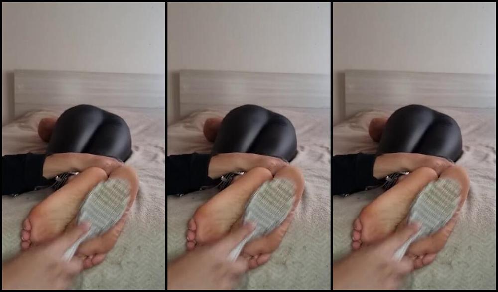 Zoey Riley Nicknamed Zoeyrileyvip Foot Fetish 08 20 2024 Onlyfans Video Many People Ask Me If My Feet Are Ticklish