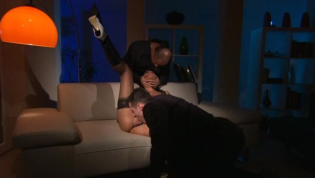 "Simony Diamond Vanessa May, Asha Bliss, Loona Luxxx, Vivien" DP, anal, oral, Vignettes Orgasmes Coupables ATV Entertaiment / Marc Dorcel