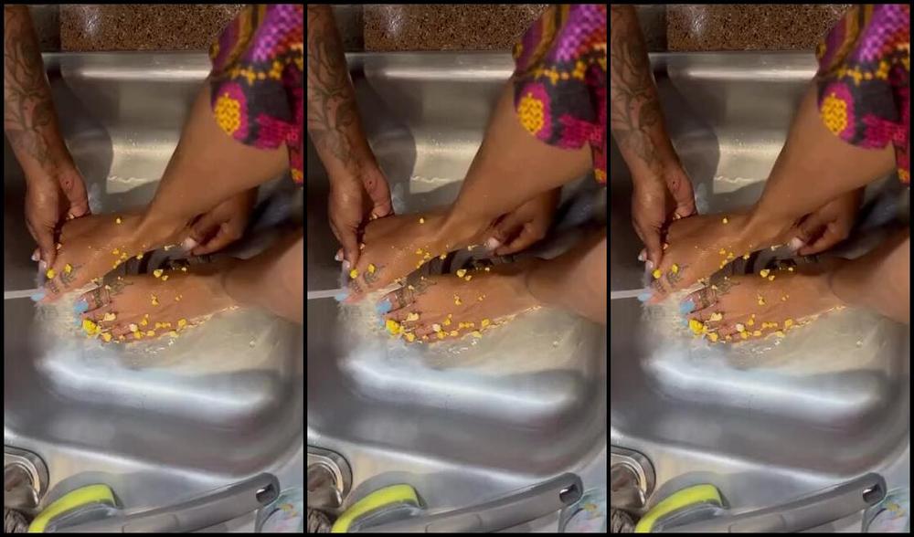 Zafeet Nicknamed Zafeetllc 09 07 2024 Onlyfans Video My Girly Washing My Pretty Feet