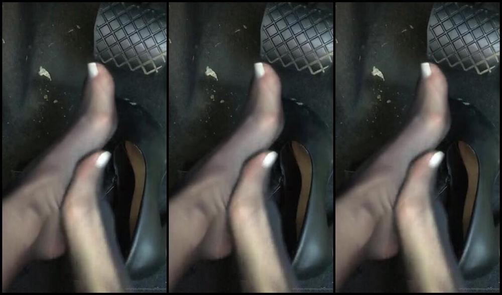 Naughty Nylons Nicknamed Naughtynylons Onlyfans I Wish The Pedals Were A Face I Would Do A Whole Lot More Than Just