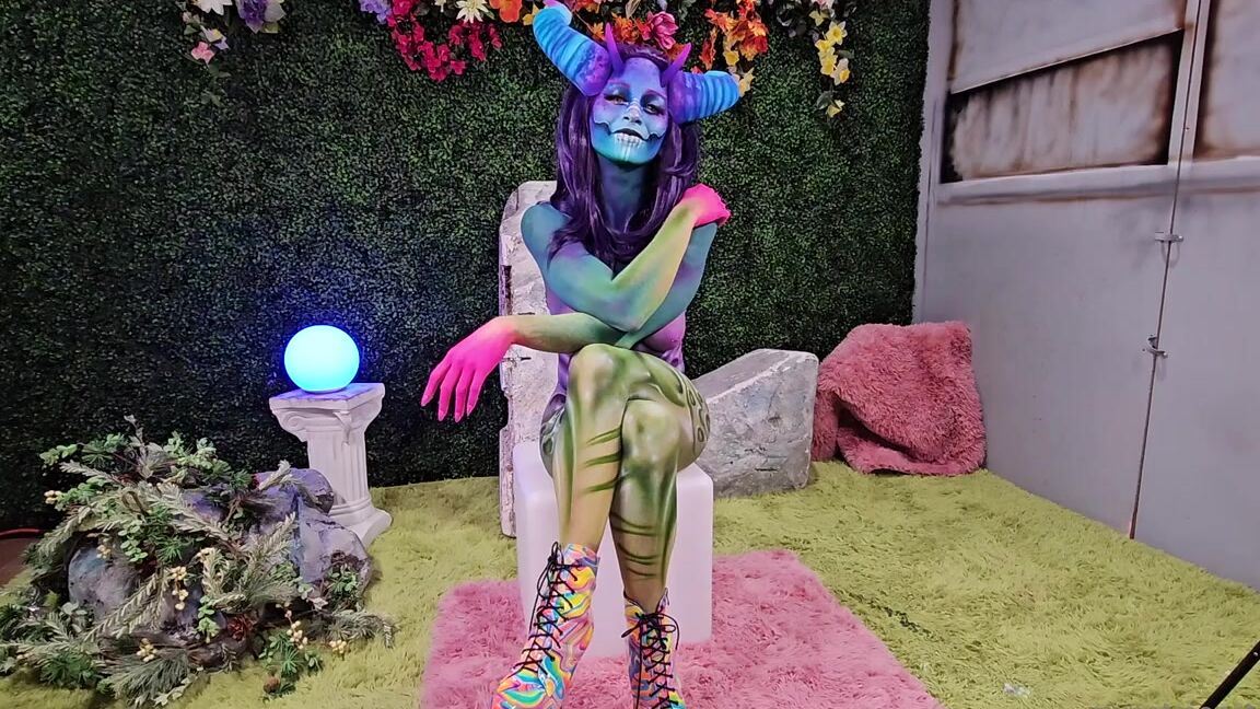 Mypet Monstergirl Nicknamed Mypetmonstergirl 02 28 2024 Onlyfans Video Quick Interview With This Weeks Monster Girl Antiversesuicide