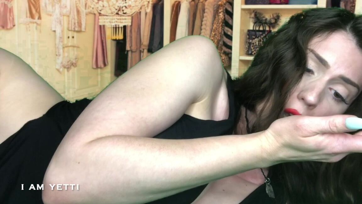 "Iamyetti" femdom, giantess, magic, mind fuck, psychological domination, sfw GIANTESS FINDS LITTLE MAN manyvids