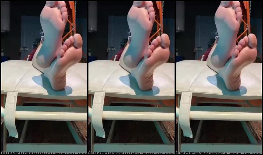 Madam Monita Nicknamed Madam Monita 03 23 2022 Onlyfans Video Down There Its Your Place