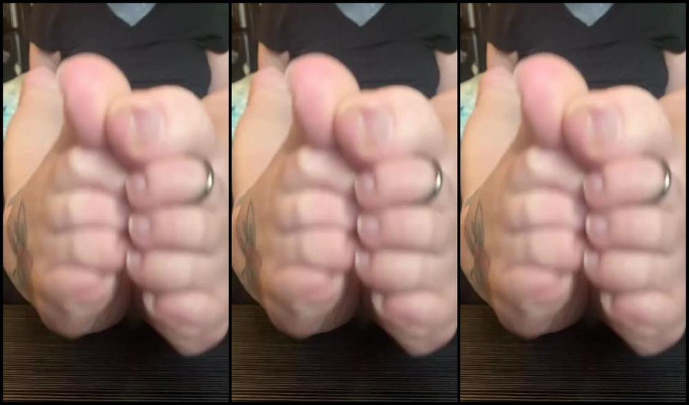 Marci Toes Nicknamed Marcitoes23 01 22 2025 Onlyfans Video My Soft Sweet Voice Guiding You While My Feet Tease You In This Joi Are Gonna