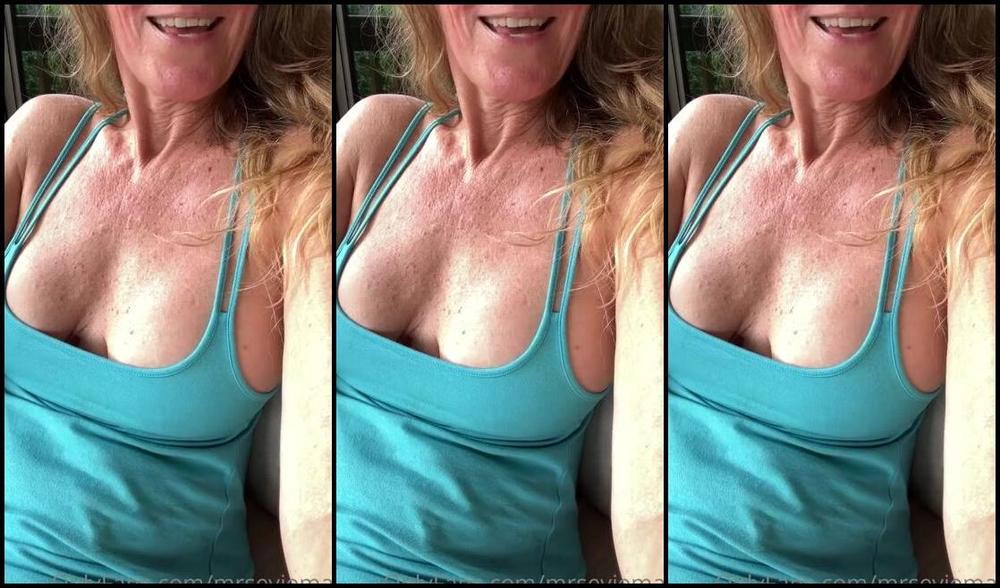 Mrs Evie Mae Nicknamed Mrseviemae 05 24 2022 Onlyfans Video My Lip Slip