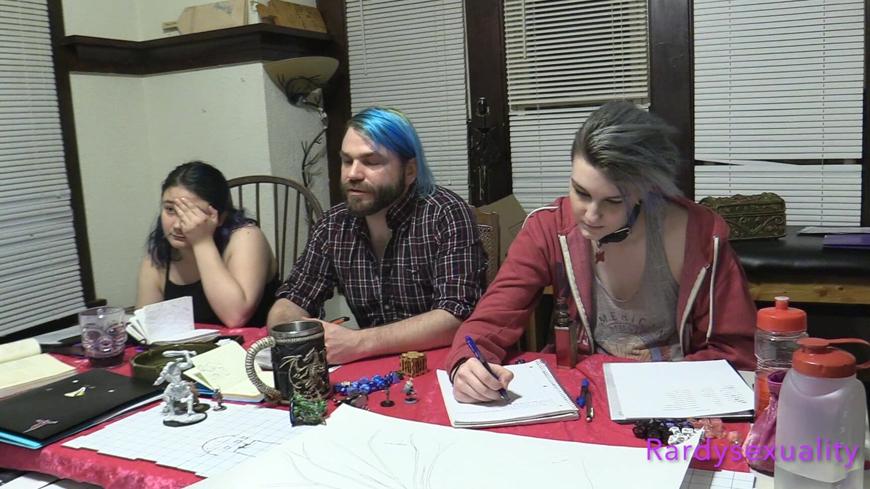 "Rardysexuality" 18 & 19 yrs old, games, geek, role play, sexy gamer Sunday DnD Game 21 5 manyvids