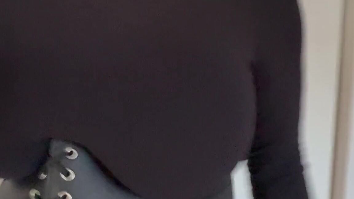 Brittany Elizabeth Nicknamed Thebrittanyxoxo 11 02 2024 Onlyfans Video Ohhhhh My Gosh Haha Prior To Filming This I Got My Cat Some Wet Food And