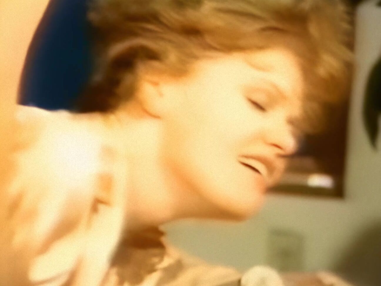 "Traci Lords, Jessica Wylde, Kristara Barrington, Roxanne Rollan, Colleen Brennan, Herschel Savage (aka Hershel Savage), Marc Wallice, Steve Drake, Greg Derek, Tom Byron" Feature, Straight, Classic Country Girl AVC