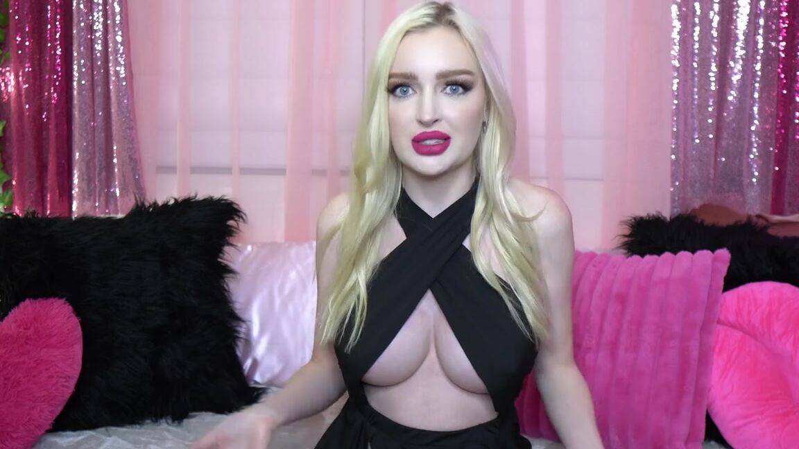 Kristen Lanae Nicknamed Kristenlanae Onlyfans Sex Talk Episode 18 How To Take Great Dick Pics Ive Seen Hundreds And Hundreds Vy