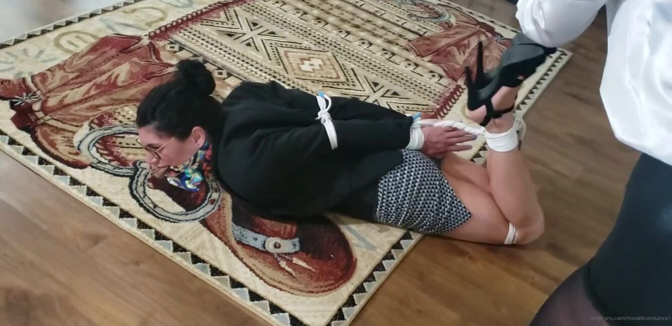 Constance Nicknamed Modelconstance1 07 08 2021 Onlyfans Video Strugglingsaturday Onlyfans Bts Video Bondage Did Strugg2