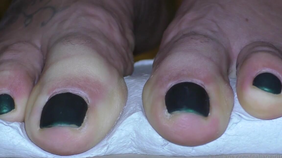 Italian Girlfriend Nicknamed Italiangirlfriend 07 22 2022 Onlyfans Video This Is An Old Crush Session Recorded During A Little Holiday In Rome Huax