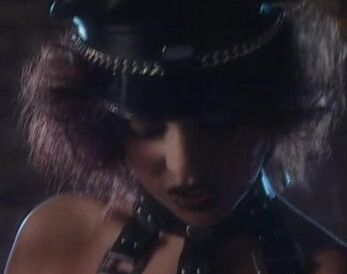 "Jessica Fiorentino, Melissa Arcuri, Sandra Russo, Andrea Dioguardi, Mike Foster, Frank Gun, Sandra Kay, Sindy Kis, Nick Lang, Manuela Lori, Andrea Mirage, David Perry, Alberto Rey" Anal, Lesbo, Oral, Pron Fiore di carne SiteRip