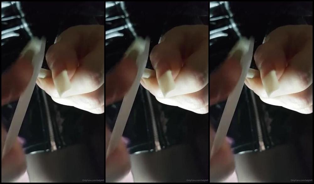 Lady Left Nicknamed Ladyleft 11 30 2020 Onlyfans Video The Full 29 Minutes Filing Amp Measuring Close Up