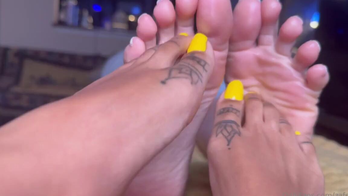 Zafeet Nicknamed Zafeetllc 07 23 2024 Onlyfans Video Tickling My Hg Soft Soles With My Pretty Toe Nails