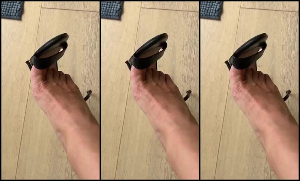 Naughty Nylons Nicknamed Naughtynylons Onlyfans Hmmmm Which Ones To Wear