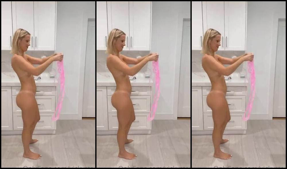 Vicky Stark Nicknamed Vickystark 10 25 2022 Onlyfans Video Body Stocking Try On