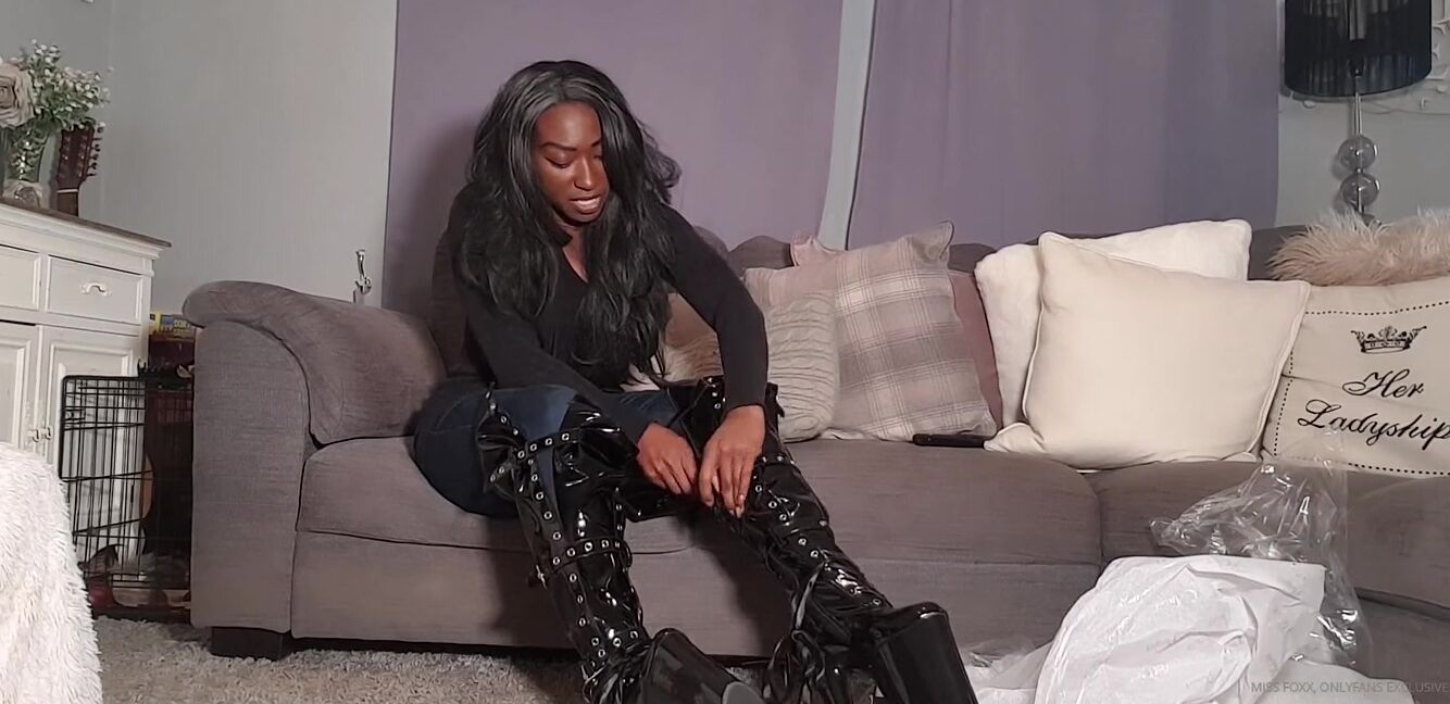 Miss Foxx Nicknamed Missfoxx 02 20 2020 Onlyfans Video Video These 9