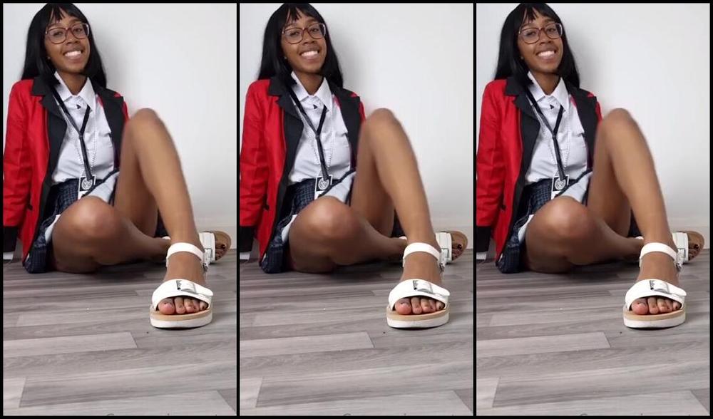 Ceceprincesstoes Nicknamed Cecesprincesstoes 06 28 2022 Onlyfans Video Bratty Goddess Lets Her Foot Boy Sniff Her Feet In Cosplay