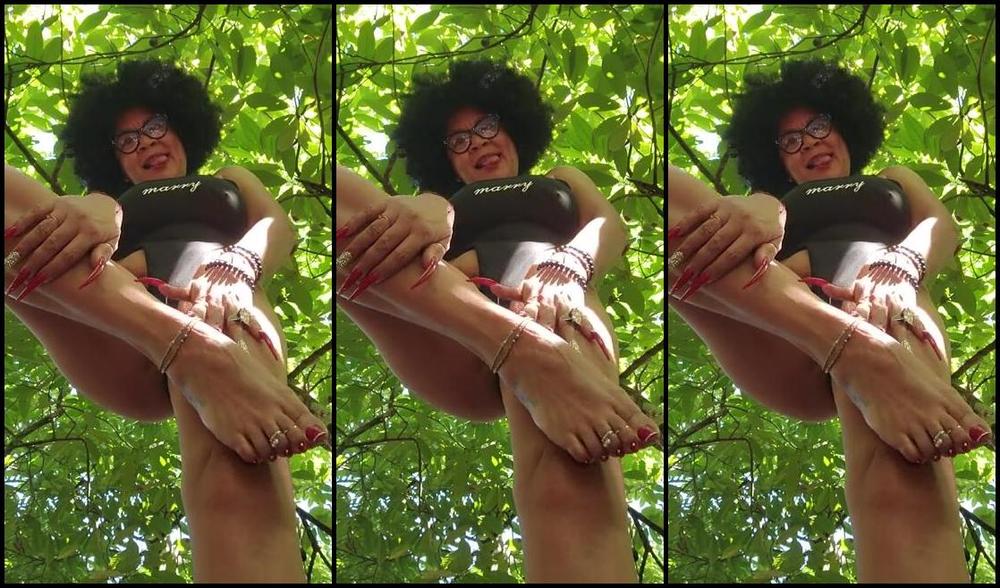 Meryann Nicknamed Solesqueenrd 02 17 2025 Onlyfans Video This Is How You Would See Me If I Were Your Giant Goddess M Rame Desde Abajo