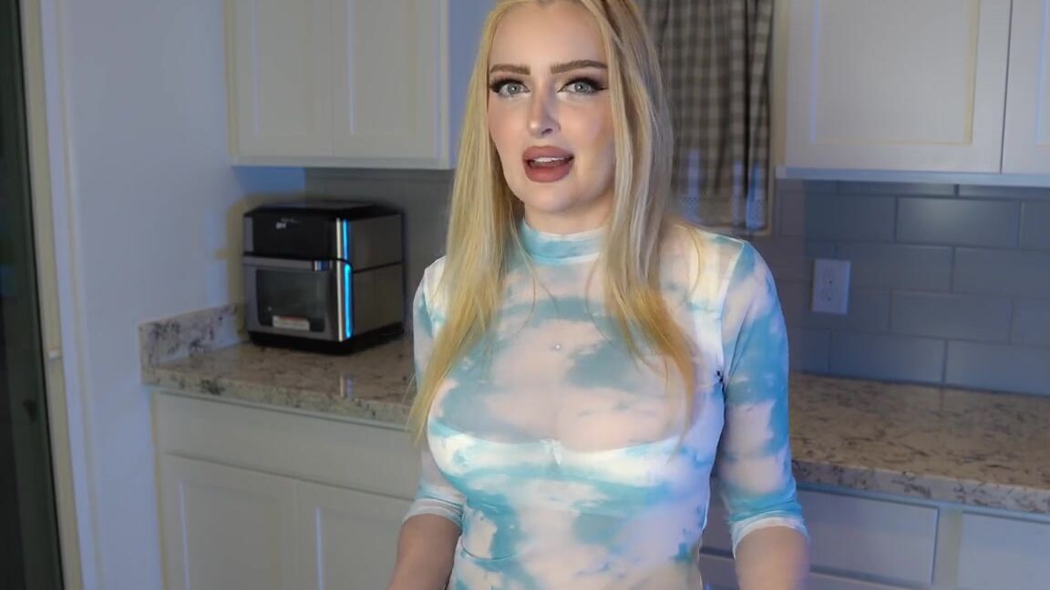 Kristen Lanae Nicknamed Kristenlanae Onlyfans Sex Talk Episode 2 Boob Size Regrets Cosplay During Sex And Eating Booty You Guys Brought