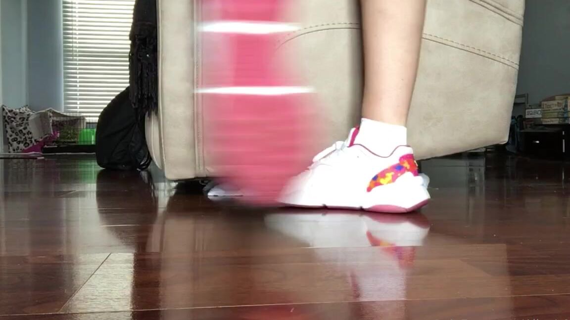 Alice Is More Nicknamed Aliceismore 07 10 2023 Onlyfans Video Sneakers And White Sox