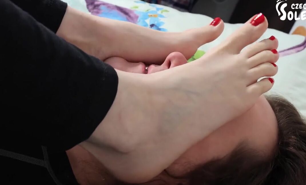 Czechsoles Nicknamed Czechsoles 04 03 2024 Onlyfans Video Toby Must Sniff Fantagiros Smelly Big Feet