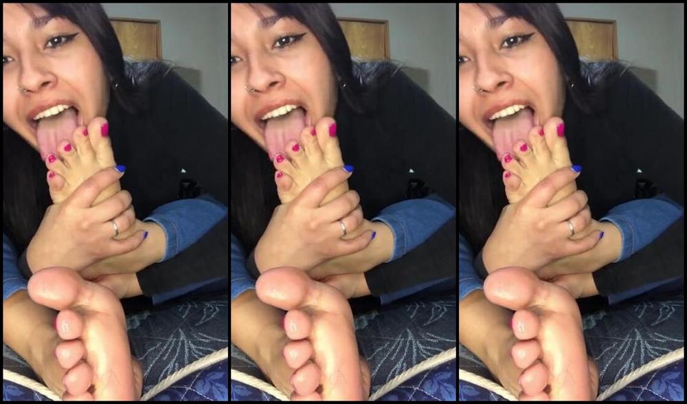 Eva Giladyvip Nicknamed Giladyvip 08 28 2024 Onlyfans Video Pov Self Worship I Had Returned From School And I Was Smelling My Warm Sweaty Feet