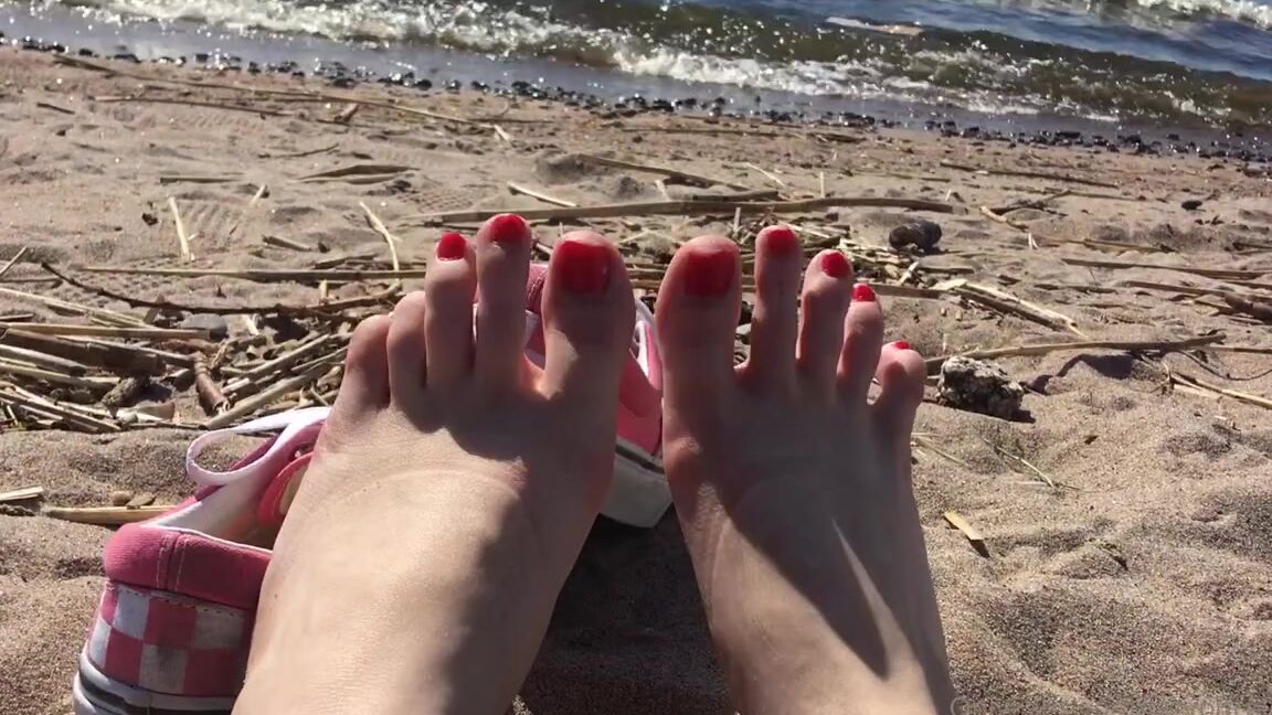 Lazypurpleleaf Nicknamed Lazylittleleaf Onlyfans Video 752