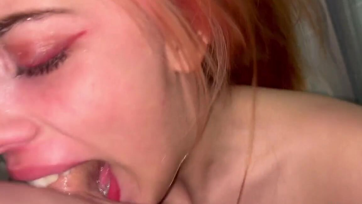 P0Rnellia Nicknamed P0Rnellia 08 09 2023 Onlyfans Video I Love To Suck Daddys Cook Before Shower