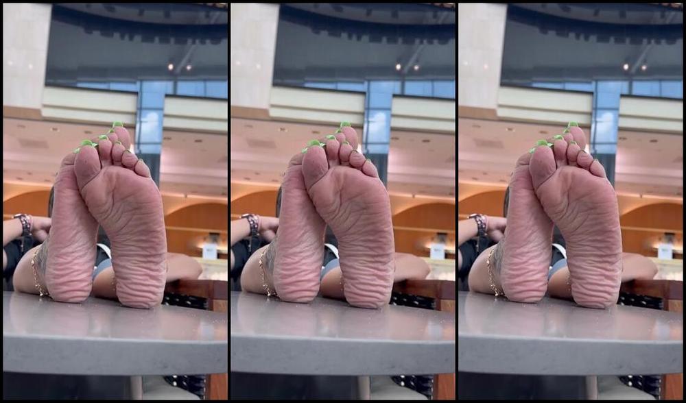 Deedee Nicknamed Deedeericanfeet 06 29 2025 Onlyfans Video Mmmmm More Public Feet