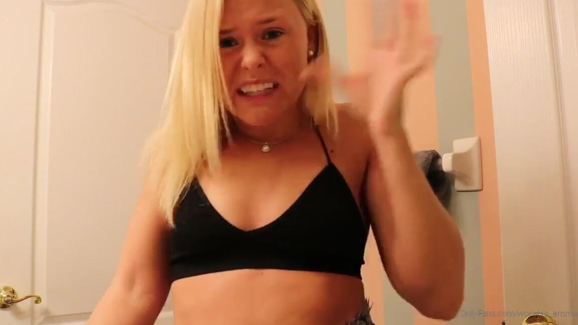 Princess Emma Nicknamed Worship Emma Onlyfans Virgin Clip P9