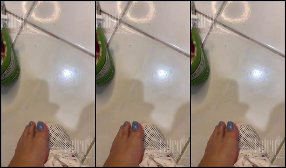 Fairy Queen Nicknamed Fairyqueen Feet 09 23 2023 Onlyfans Video I Got Home After Walking Around A Lot All Day In Sneakers Without Socks Warm Feet