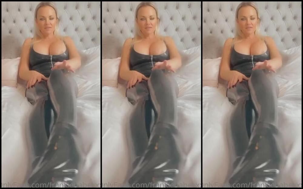 Frankiebabe Nicknamed Frankiebabexxx Onlyfans Wet Look Wednesday Xxx