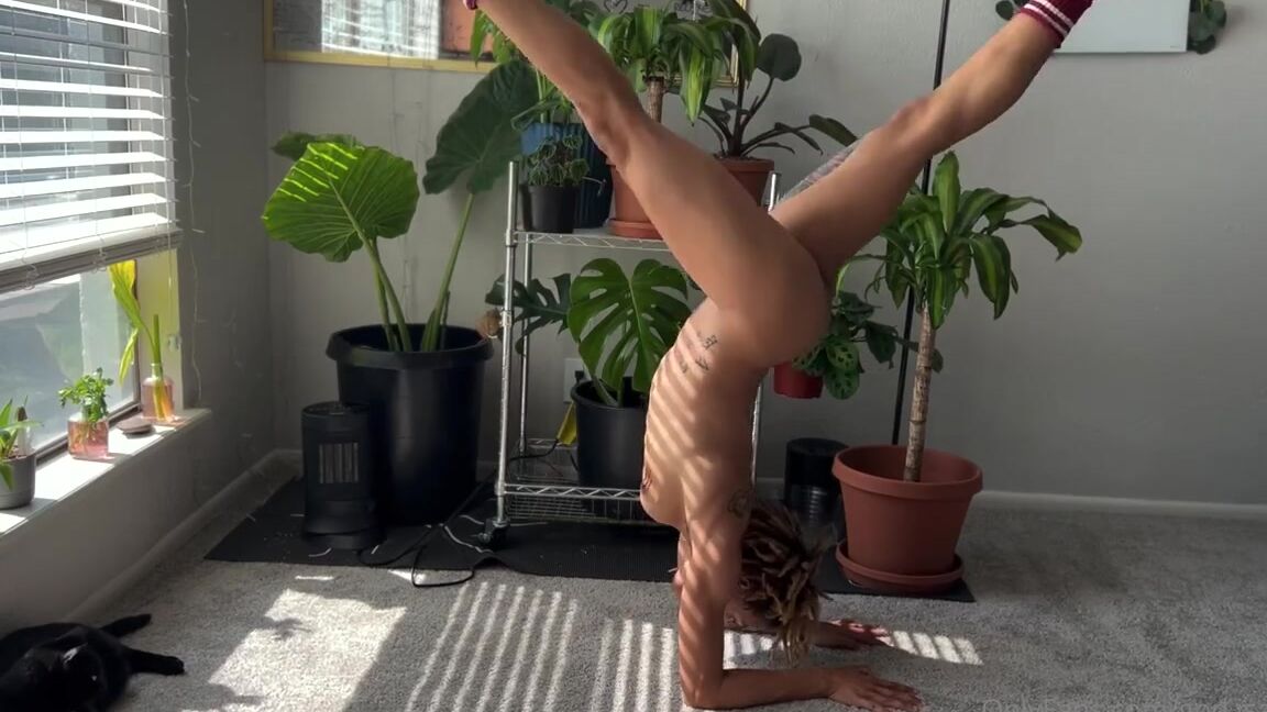 Goddess Adina Nicknamed God Isadina 02 27 2022 Onlyfans Video Day In The Life Why Freedom Matters To Me Ed