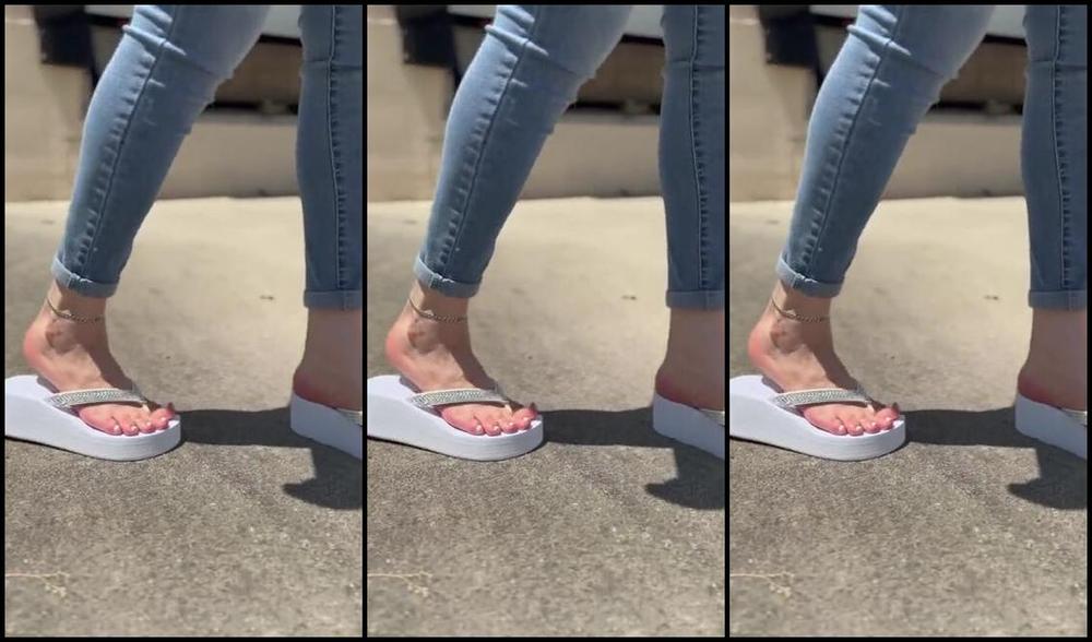 Lilmisdry Nicknamed Lilmisdry Foot Fetish 05 27 2024 Onlyfans Video New Video With My White Wedges