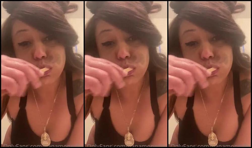 Nanadagodd Nicknamed Nanamoneyfeet Onlyfans Mouth Teeth Lots Of Spit Tipthelady That S How I Know What U Like 5