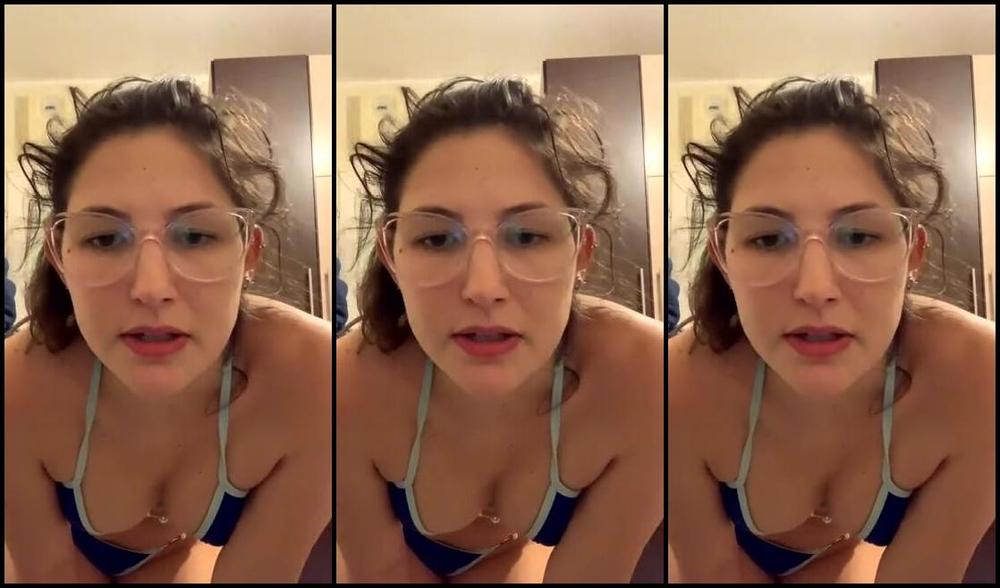 Ameliafetishh Nicknamed Ameliafetishh 08 07 2024 Onlyfans Video Trying On My Bikinis To Decide Which One Will I Bring To Spain