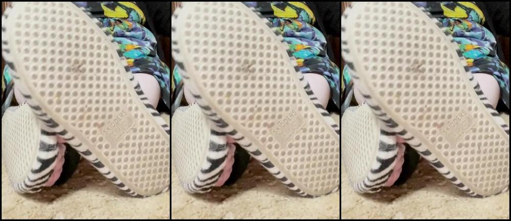 Fattyfeet420 Nicknamed Fattyfeet420 12 17 2023 Onlyfans Video Get On The Floor With Me Countdown Included