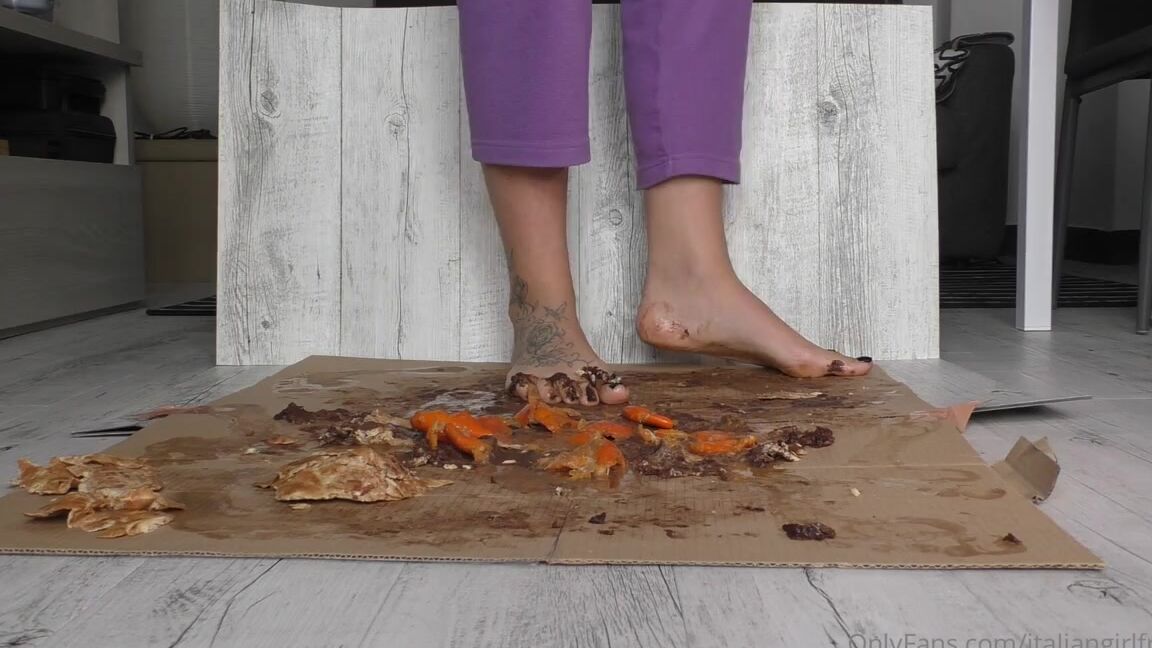 Italian Girlfriend Nicknamed Italiangirlfriend 07 25 2022 Onlyfans Video Leaked Italiangirlfriend 88107