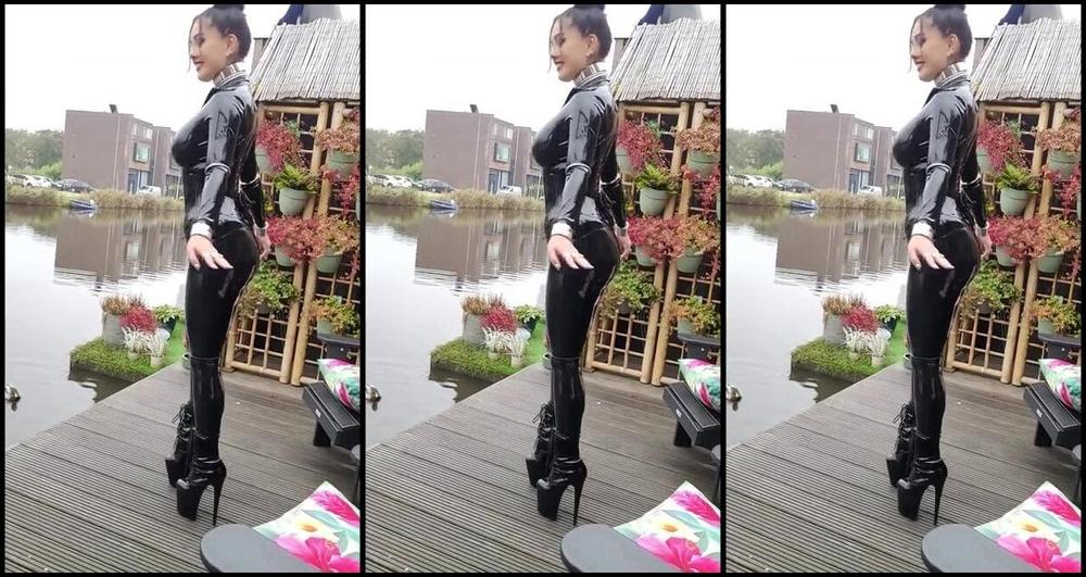 Sophie X Elodie Nicknamed Sophie X Elodie 05 03 2025 Onlyfans Video Auf Der Hausboot Terrasse In Meinem Latexoutfit