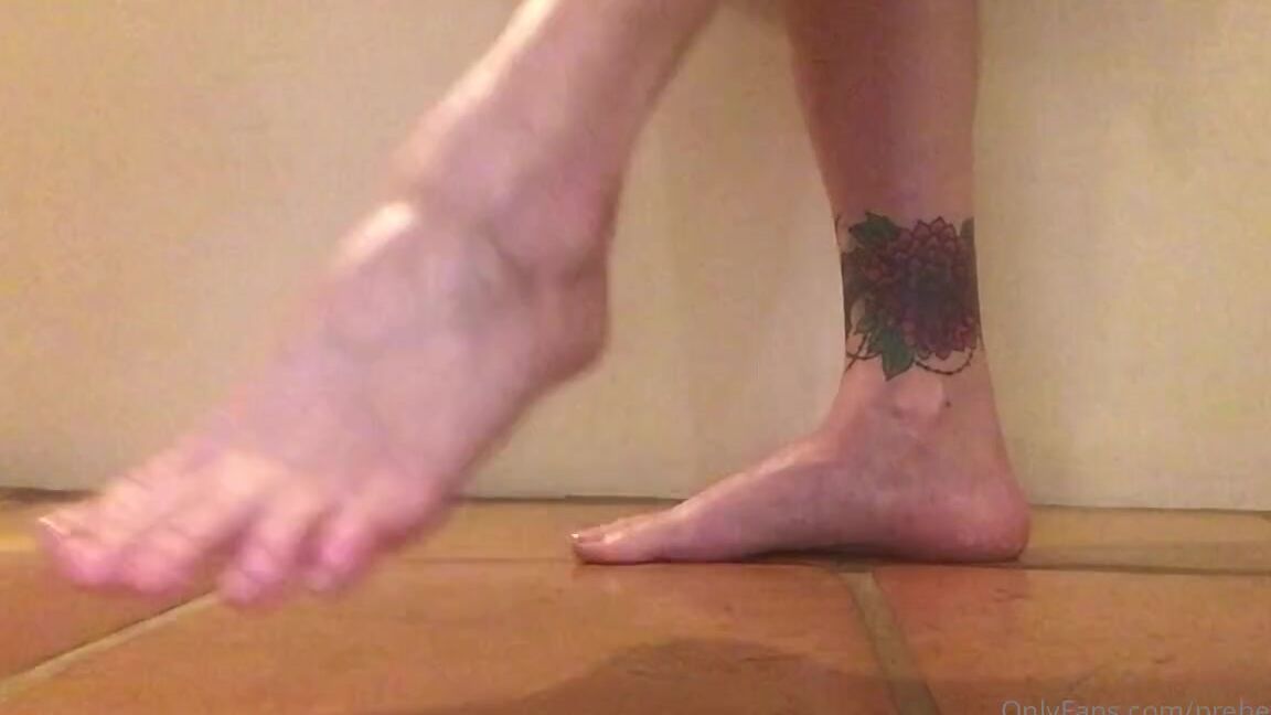 Pre Hensile Nicknamed Prehensile 09 09 2021 Onlyfans Video Dancing Is Dangerous On Oiled Feet