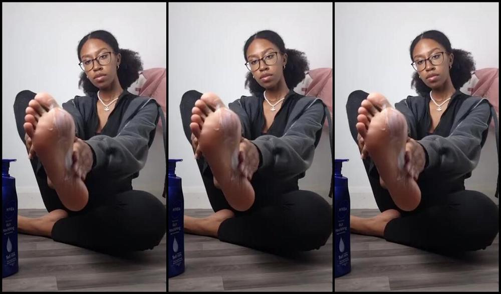 Ceceprincesstoes Nicknamed Cecesprincesstoes 10 21 2023 Onlyfans Video Watch Your Princess Rub Foot Cream On Her Pretty Feet