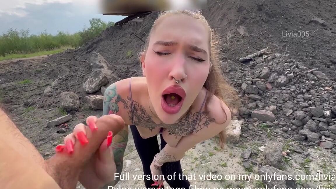 Livia005 Nicknamed Livia005 06 19 2025 Onlyfans Video Exclusive Public Video Operator Koparki Zer N Mnie Na Budowie I Spu Ci Mi Si W Gard O