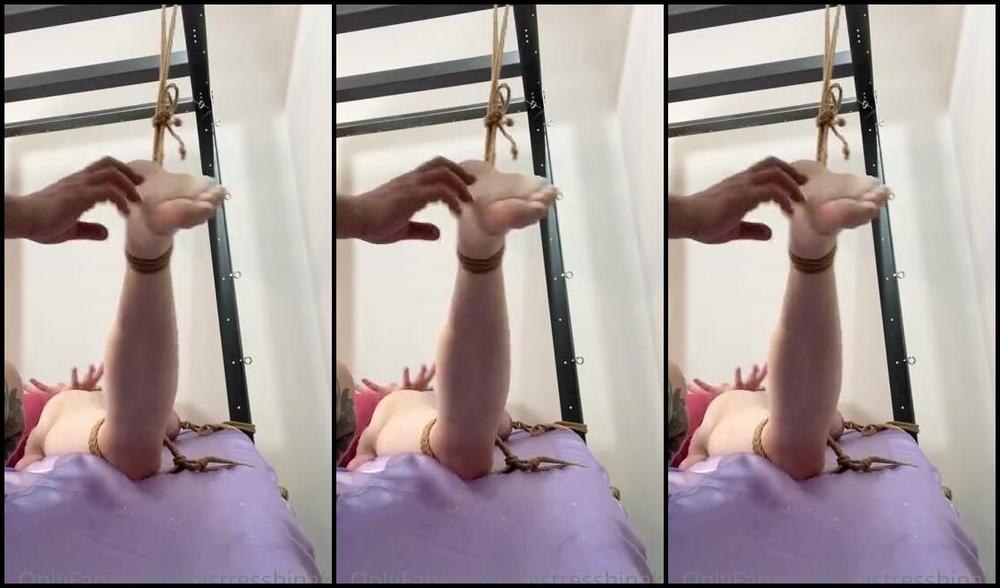 Fetishist Hinako Nicknamed Mistresshinako 03 31 2021 Onlyfans Video I Tied Him Up And Tickled
