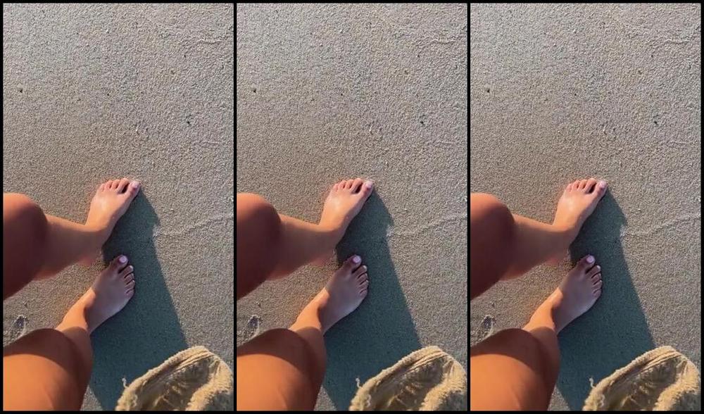 Solefully Serenity Nicknamed Solefullyserenity Onlyfans I Love Being On The Beach But I D Love It Even More With My Toes Rqf