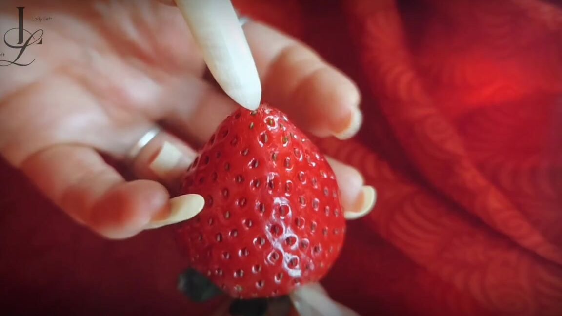 Lady Left Nicknamed Ladyleft 03 16 2025 Onlyfans Video New Post Finally The Strawberry Finale Is Released