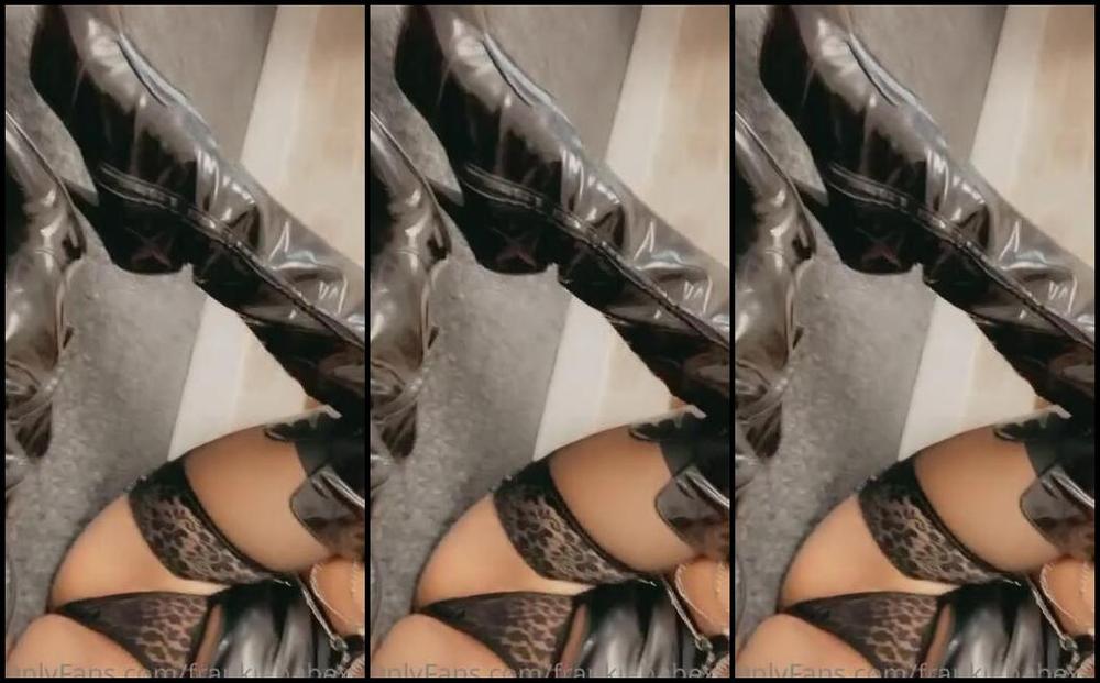 Frankiebabe Nicknamed Frankiebabexxx Onlyfans Worship My Boots