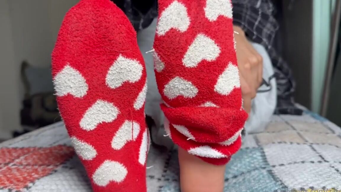 Zafeet Nicknamed Zafeetllc 05 05 2025 Onlyfans Video Sock Removal