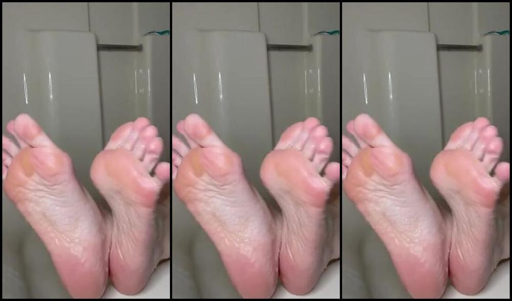 Toespreads Nicknamed Toespreads Onlyfans Video 294