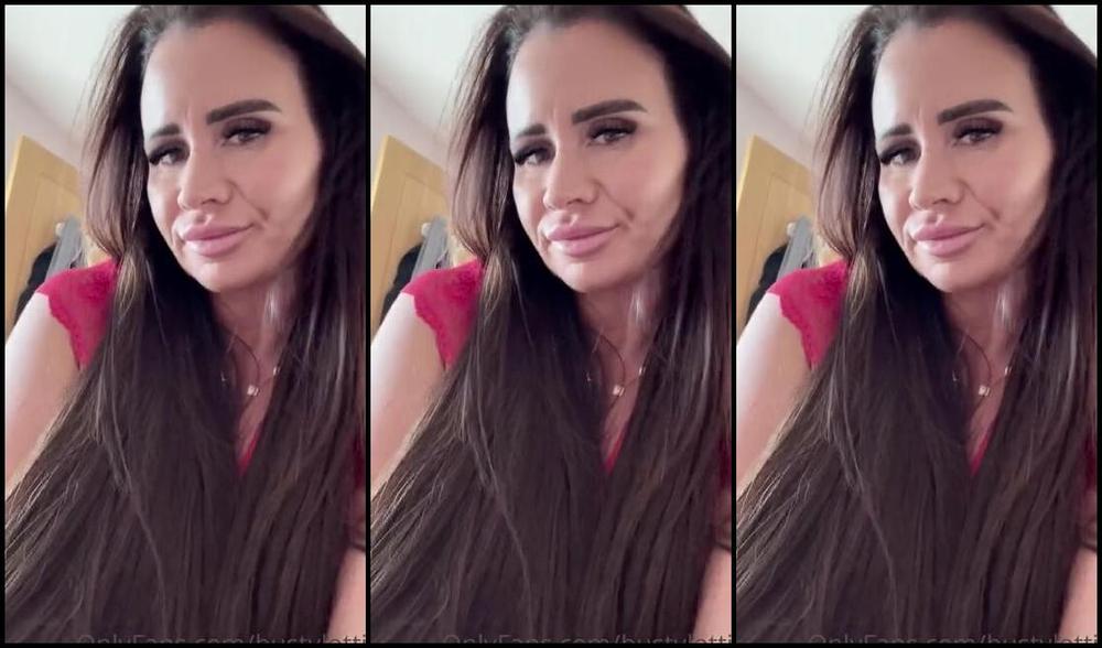 Bustylottie Nicknamed Bustylottie 12 20 2022 Onlyfans Video Leaked Bustylottie 3555